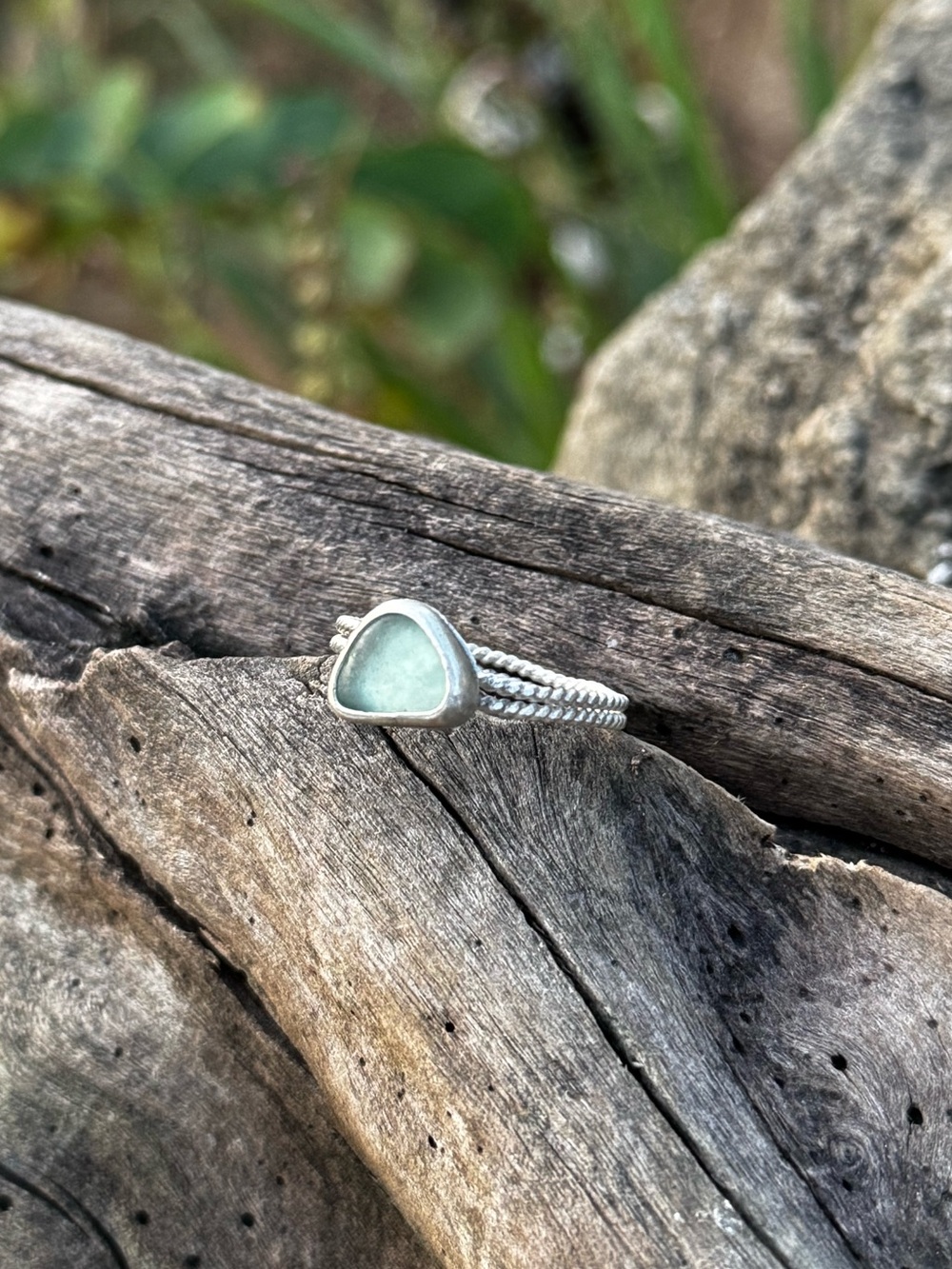 Blue sea glass Sea tumbled sea glass sterling & fine silver ring - Picture 2 of 3